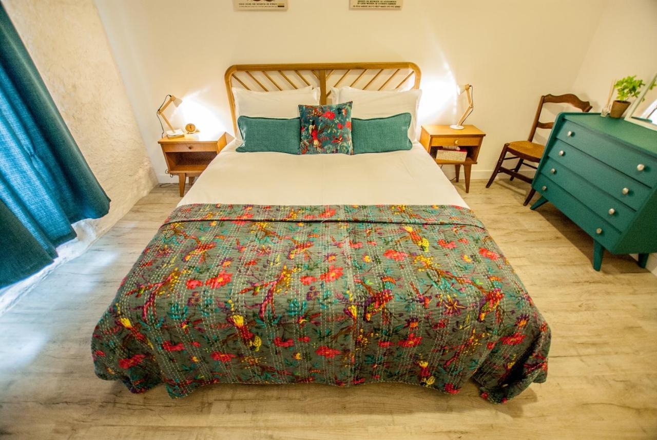 Bed and Breakfast La Calade Montouliers Esterno foto