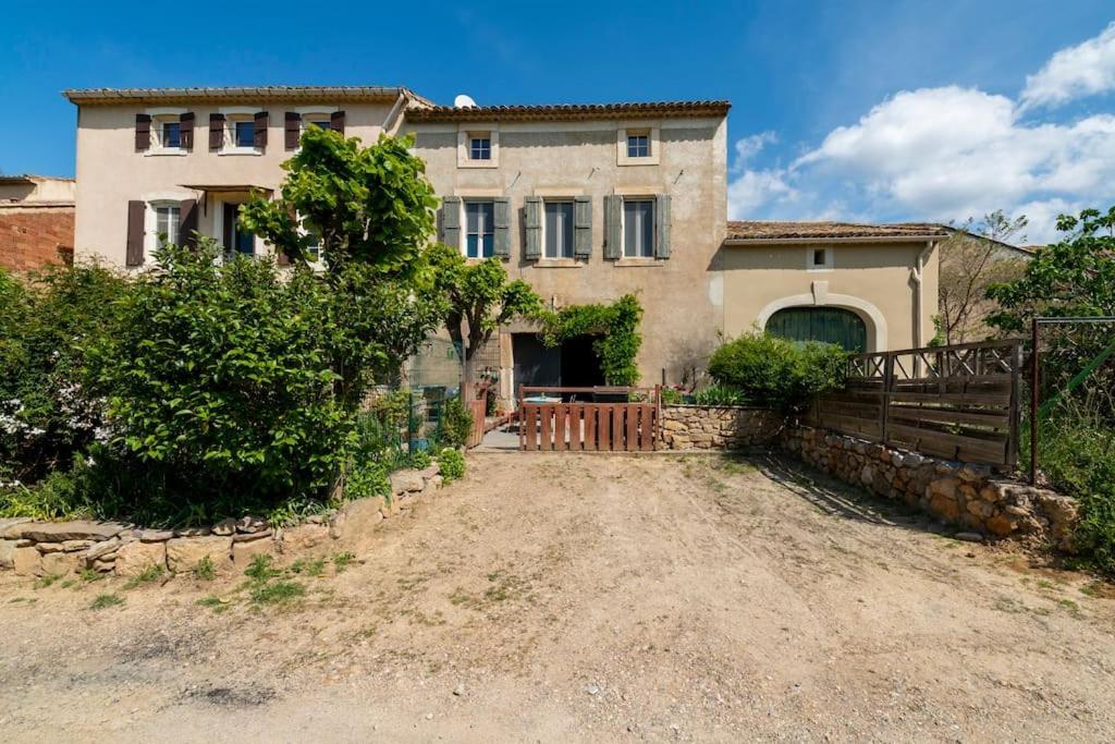 Bed and Breakfast La Calade Montouliers Esterno foto