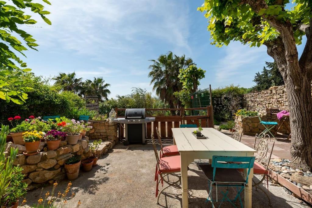 Bed and Breakfast La Calade Montouliers Esterno foto